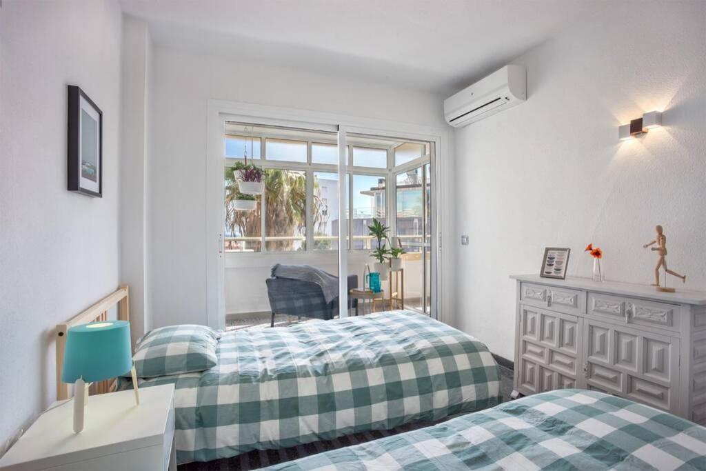 Puertosol 33 - 2 Bed Apartment, Beach Puerto Marina Benalmadena Exterior photo
